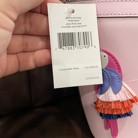 Kate Spade Pipa Parrot Flock Purse & Wallet - Picture 4 of 5